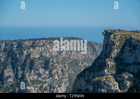 Cava Grande del Cassibile Naturpark, Siracusa, Sizilien, Italien. Es war einer der größten europäischen Canyon, gegraben durch den Fluss Cassabile durch majestätische Stockfoto