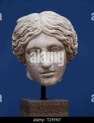 Kopf eines verwundeten Amazon (Teil einer Statue). Rom, C. 150 AD. Marmor. Kopie eines griechischen Original. Carlsberg Glyptotek, Kopenhagen, Dänemark. Stockfoto