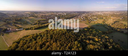 Antenne Panorama der Wiesen und Wälder in der Nähe des West deutschen Stadt Aachen in der Eifel Stockfoto