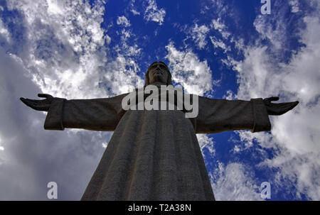 Cristo-Rei, Christus, dem König, Statue in Lissabon Stockfoto