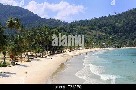 Strand von Maracas Bay (Trinidad, West Indies) am Morgen Stockfoto