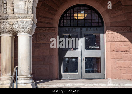 Boston, MS, USA, Dezember 9 2018 - Harvard Universität wurde im Jahre 1636 finanziert und benannt nach seinem ersten Wohltäter John Harvard Stockfoto