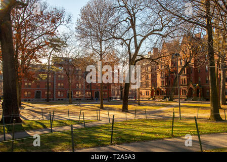 Boston, MS, USA, Dezember 9 2018 - Harvard Universität wurde im Jahre 1636 finanziert und benannt nach seinem ersten Wohltäter John Harvard Stockfoto