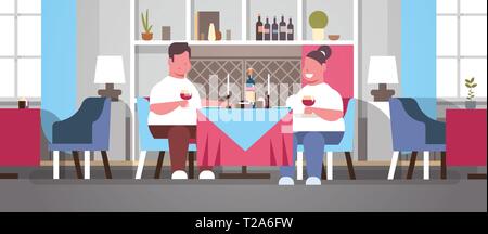 Fett Übergewicht paar Wein trinken Sitzen cafe Tabelle über Größe beleibten Mann Frau romantische Liebe dating Konzept moderne Restaurant inneren flachen Stock Vektor