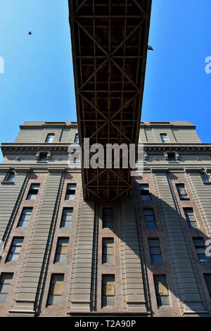 Anghel Saligny Silos an maritimen Hafen Constanta, Rumänien Stockfoto
