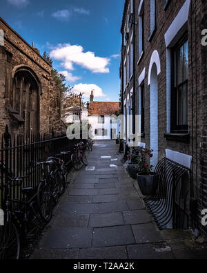 Cambridge, UK: ruhige, malerische Gasse in Portugal Pl. Stockfoto