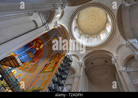 Tiflis, Georgien - 11. Juli 2018: Die Heilige Dreifaltigkeit Kathedrale von Tiflis allgemein bekannt als sameba ist die Hauptkirche der georgisch-orthodoxen Kirche Stockfoto