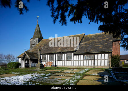 Historische Bedeutung denkmalgeschützten St James' und St Paul's Kirche, Marton, Cheshire eine der ältesten Holz gerahmt Kirchen in Europa Stockfoto