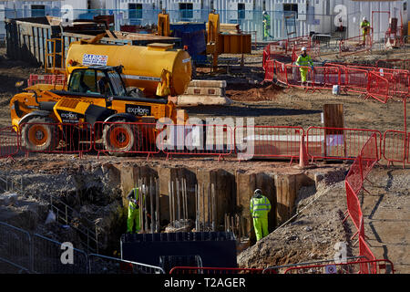 Grundlage der St John's 1 Mrd. £ Entwicklung 6 Hektar Grundstück Central Manchester der Fabrik Manchester erstklassigen neuen kulturellen Raum arbeiten beginnt Stockfoto