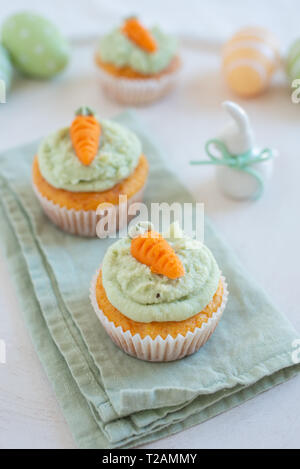 Oster Muffins Stockfoto