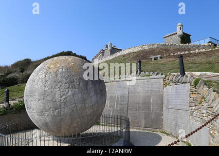 Große Kugel, aus Portland Stein, Durlston Country Park, Swanage, Isle of Purbeck, Dorset, England, Großbritannien, USA, UK, Europa Stockfoto