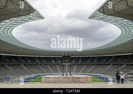 Deutschland: Innenraum des Olympiastadion in Berlin. Foto vom 17. März 2019. | Verwendung weltweit Stockfoto