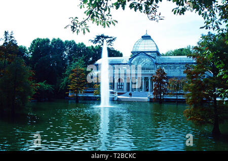 Crystal Palace im Parque del Retiro, Madrid, Spanien Stockfoto