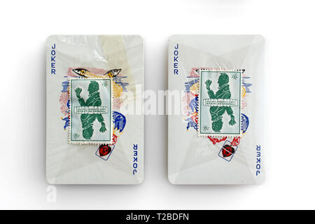 Verpackt brand new Sealed Deck Spielkarten, auf weißem Hintergrund, Nahaufnahme Stockfoto