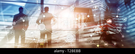 Industrielle Business Process Workflow Organisation Struktur auf virtuellen Bildschirm. IOT smart Industrie Konzept Mixed media Diagramm Stockfoto