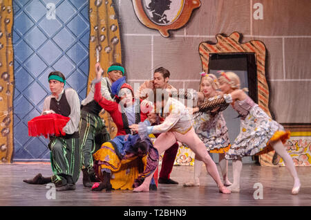 Cuban National Ballet spielt „Cinderella“ in Tearo La Caridad, Santa Clara, Kuba Stockfoto