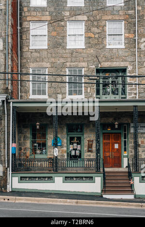 Historisches Haus an der Hauptstraße in der Altstadt in Ellicott City, Maryland Stockfoto