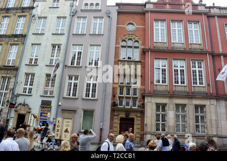 08. Juli 2018, Polen, Danzig: Historische Häuser in der Nähe des Langen Markt in Danzig. Danzig (Polnisch Gdansk) ist eine Hafenstadt an der Ostseeküste von Polen. Foto: Holger Hollemann/dpa Stockfoto