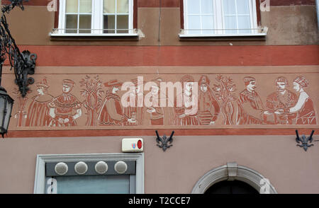 Danzig, Polen. 08 Juli, 2018. Historische Häuser am Langen Markt in Danzig. Danzig (Polnisch Gdansk) ist eine Hafenstadt an der Ostseeküste von Polen. Quelle: Holger Hollemann/dpa/Alamy leben Nachrichten Stockfoto