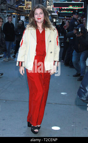 New York, USA. 01 Apr, 2019. Drew Barrymore an Guten Morgen Amerika gesehen Förderung Santa Clarita Diät auf April 01, 2019 in New York City. Credit: RW/MediaPunch Credit: MediaPunch Inc/Alamy leben Nachrichten Stockfoto