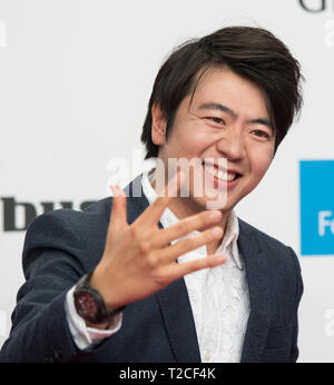 Berlin, Deutschland. 30 Mär, 2019. Pianist Lang Lang Roter Teppich für die Goldene Kamera 2019 in Berlin, Deutschland am 30.03.2019. | Verwendung der weltweiten Kredit: dpa/Alamy leben Nachrichten Stockfoto