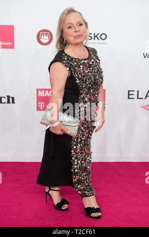 Berlin, Deutschland. 30 Mär, 2019. Schauspielerin ChrisTine URSPRUCH Roter Teppich für die Goldene Kamera 2019 in Berlin, Deutschland am 30.03.2019. | Verwendung der weltweiten Kredit: dpa/Alamy leben Nachrichten Stockfoto