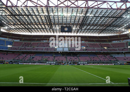 Mailand, Italien. 31 Mär, 2019. Stadio Giuseppe Meazza San Siro während der Serie A-Spiel zwischen dem FC Internazionale und SS Lazio. Credit: Marco Canoniero/Alamy leben Nachrichten Stockfoto