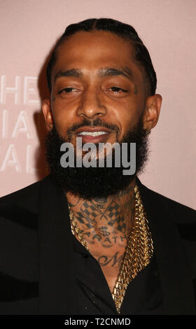 Datei. 31 Mär, 2019. Rapper NIPSEY HUSSLE (geb. Ermias Davidson Asghedom, 15 August, 1985 - 31. März 2019) wurde geschossen und getötet außerhalb seiner Kleidung Firma namens der Marathon im Hyde Park, Los Angeles, südlich des Crenshaw. Im Bild: September 13, 2018 - New York, New York, US-Rapper NIPSEY HUSSLE sorgt sich Rihannas 4. jährlichen Diamond Ball. Credit: Nancy Kaszerman/ZUMA Draht/Alamy leben Nachrichten Stockfoto