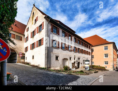 Rottenburg am Neckar, Deutschland, 16.03.2019: Die wernauer Hof, heute als Alte Welt (Alte Welt), war das einzige Gebäude in der Gegend, die das g überlebt Stockfoto