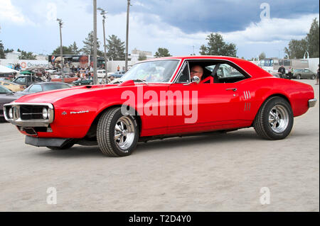 Red Firebird auf Pick-Nick 2018, Classic Car Show in Mariehamn, Finnland. 05.08.2018 Mariehamn, Finnland Stockfoto