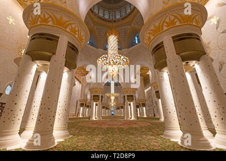 Sheikh Zayed Grand Moschee Gebetsraum, Abu Dhabi, Vereinigte Arabische Emirate Stockfoto