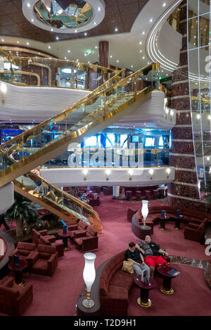 MSC Splendida Kreuzfahrtschiff luxuriöses Interieur Stockfoto