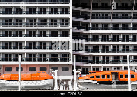 Cruise Terminal Hafen von Barcelona, Barcelona, Katalonien, Spanien, Europa. Stockfoto