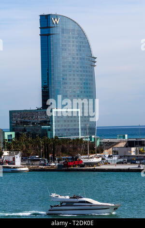 Blick auf den Hafen und die Stadt von Barcelona Stockfoto