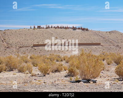 Friedhof in der Wüste in der Nähe von San Antonio de los Cobres, Argentinien Stockfoto