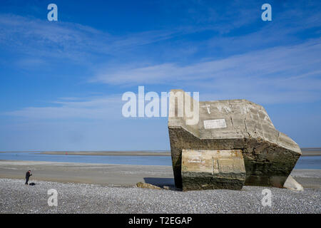 Ruinen des Zweiten Weltkriegs deutschen Bunker, Le Cayeux-sur-Mer, Cayeux-sur-Mer, Bucht der Somme, Somme, Haut-de-France, Frankreich Stockfoto