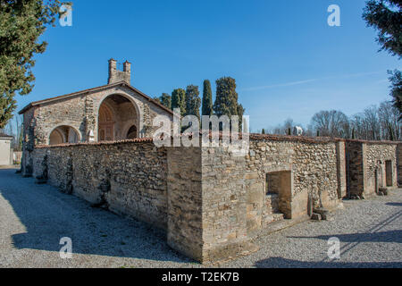 Basilika von Santa Giulia von Bonate Sotto Bergamo Stockfoto