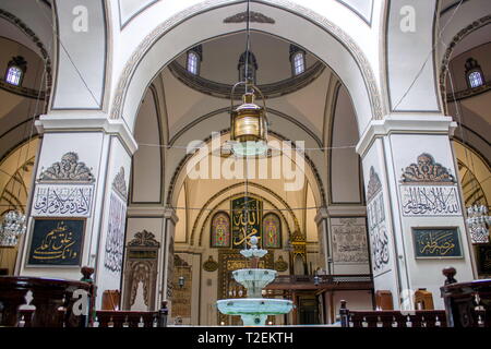 Bursa, Türkei - 20. Juni 2018: Bursa Ulu Cami (Moschee) Innenansicht Stockfoto