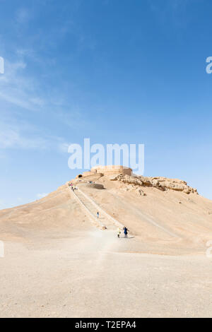 Dakmeh-ye Zartoshtiyu, auch als die Türme des Schweigens, in der Nähe von Yazd, Iran Stockfoto