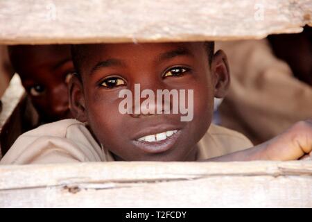 Schule Kinder, Tchewelevogo Dorf, Côte d'Ivoire (Elfenbeinküste) Stockfoto