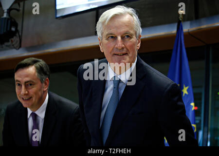 Brüssel, Belgien. 2. April 2019. Europäische Union Chief Brexit Verhandlungsführer Michel Barnier wendet das Europäische Parlament Ausschuss für Auswärtige Angelegenheiten. Alexandros Michailidis/Alamy leben Nachrichten Stockfoto