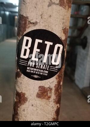 "Beto für Senat", der politischen Werbung, Aufkleber für Beto O'Rourke, auf der 26. Straße in Chelsea, Manhattan, New York City, New York, 22. Februar 2019. () Stockfoto