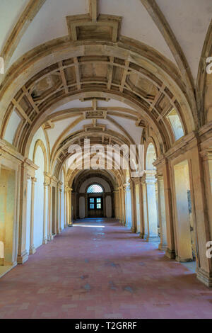 Schloss Mauern aus dem 12. Jahrhundert Kloster Tomar durch die Tempelritter - Tomar, Portugal konstruiert Stockfoto