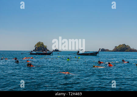 Februar 2019. Ko Lipe Tarutao National Marine Park Thailand. Ein Blick auf snokling in Ko Lipe Tarutao National Marine Park Thailand Stockfoto