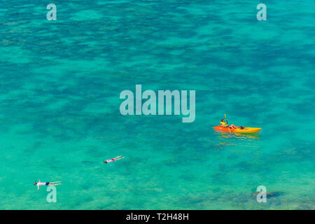 Februar 2019. Ko Lipe Tarutao National Marine Park Thailand. Ein Blick auf Schnorchler in Ko Lipe Tarutao National Marine Park Thailand Stockfoto