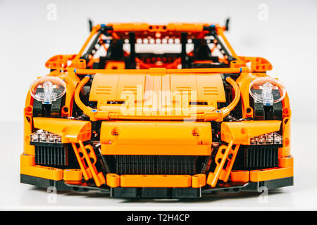 Bukarest, Rumänien - 02 April, 2019: Porsche 911 GT3 RS LEGO Modell Stockfoto