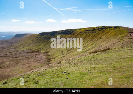 Atemberaubende Aussicht von der Oberseite des Mais Du in die Brecon Beacons South Wales Stockfoto