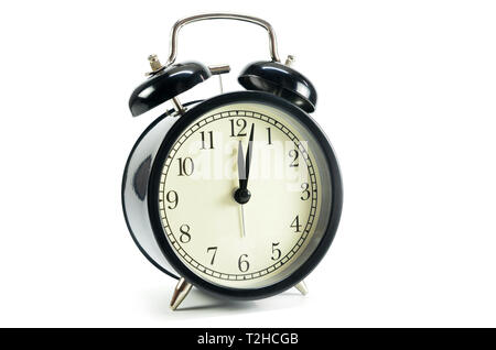 Schwarz gefärbt, Wecker auf weißem Hintergrund Stockfoto