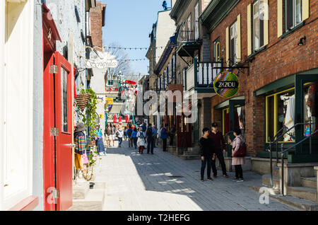 Rue du Petit Champlain und Escalier Casse-Cou (Halsbrecherischen Schritte), Quebec, Kanada Stockfoto