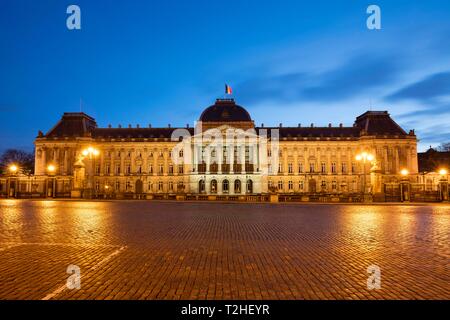 Royal Palace, Dämmerung, Brüssel, Belgien Stockfoto